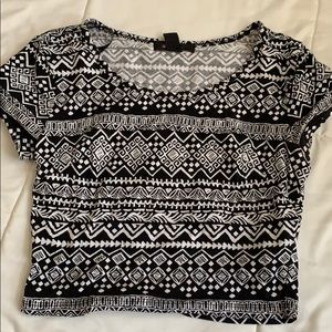 Forever 21 Tribal cropped t shirt
